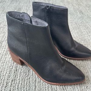 Seychelles For the Occasion Leather boot size 7.5